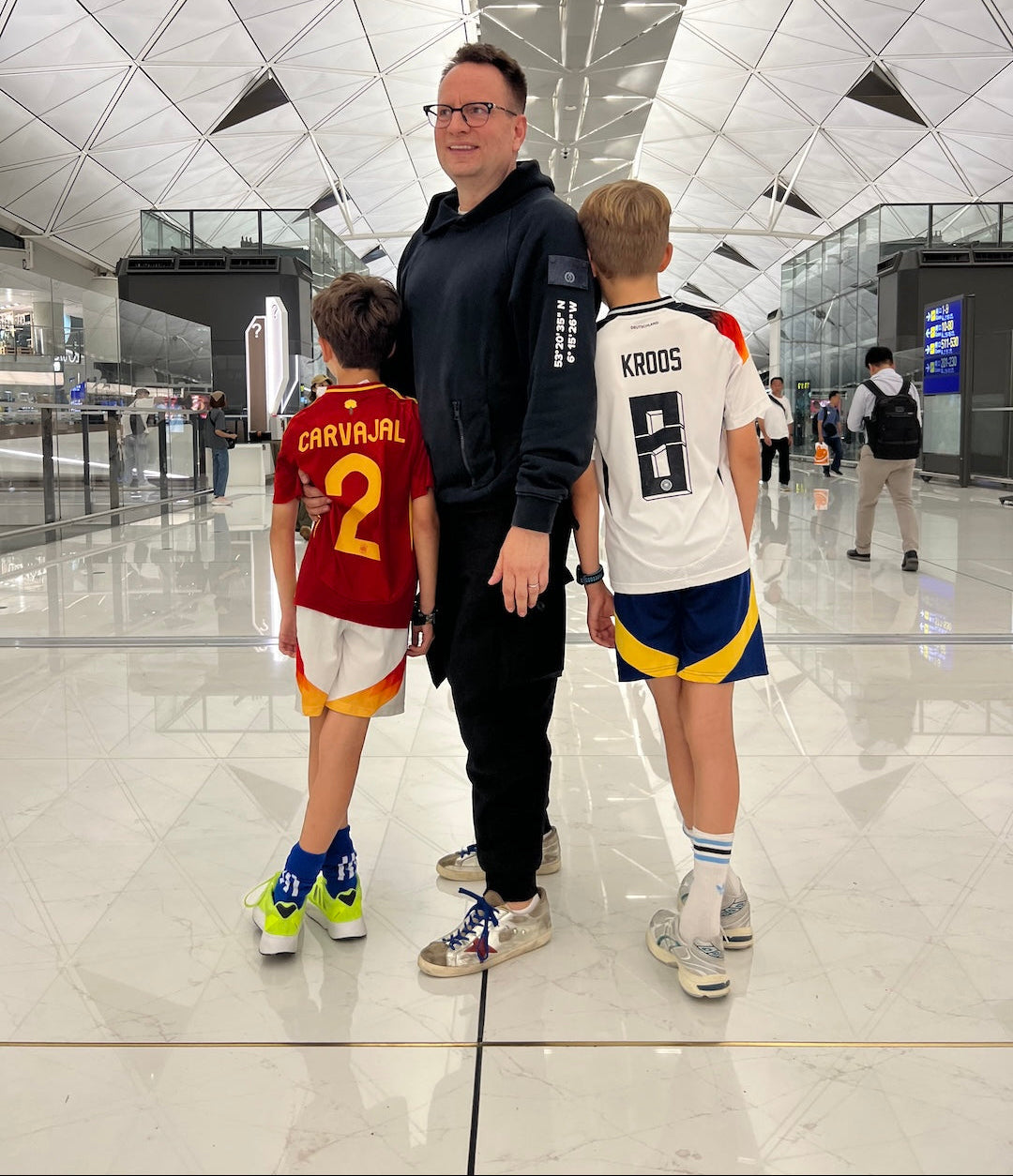 Family Travel Tips for Smoother Trips with Children at Every Age